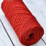 Шнур для рукоделия из полиэфира 4мм/100м, ЛБ-1.4.К/100 красный